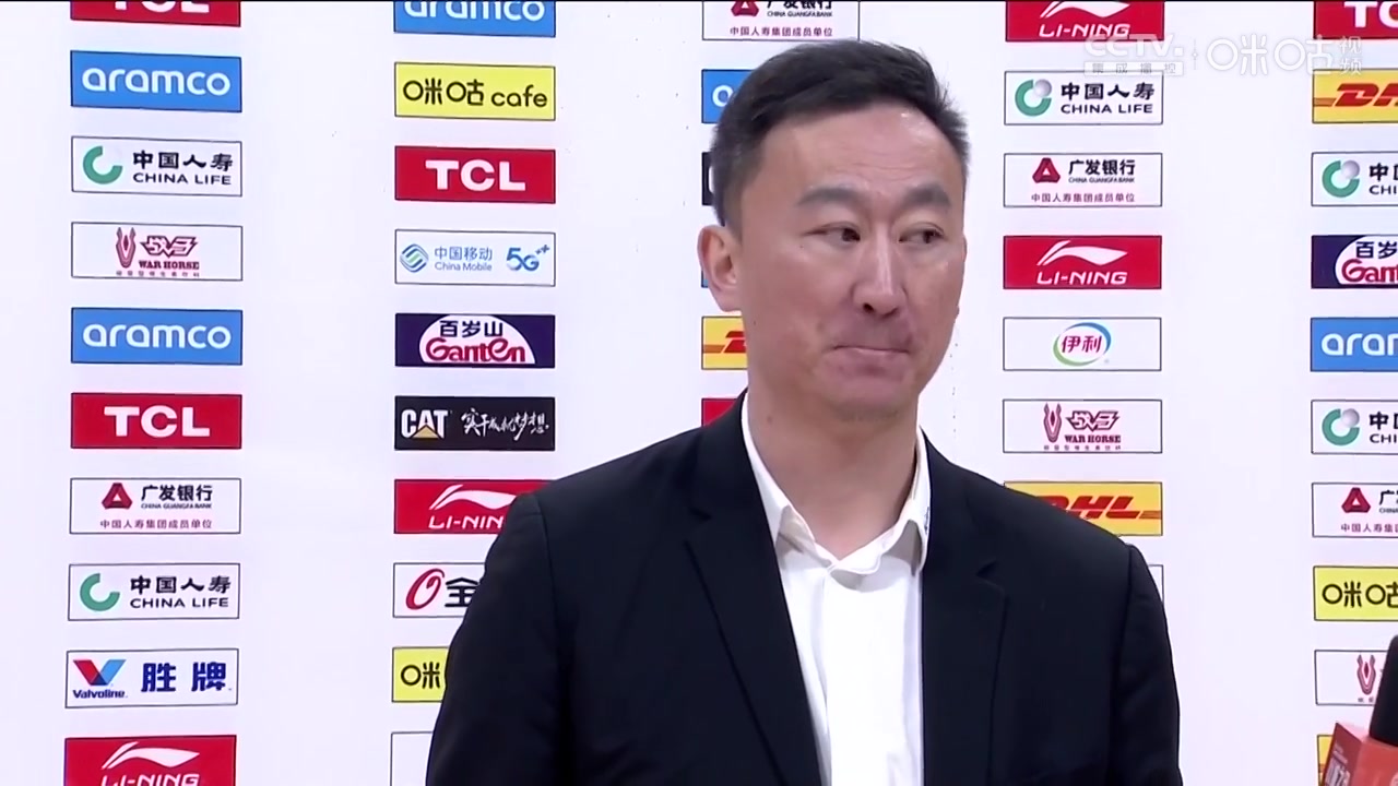 表现令人满意！刘维伟：杨汉森和王锐泽攻防两端都做得很好